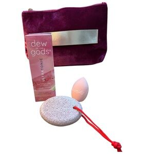 Dew of the Gods Ultratonic Watermelon Extract Facial Toner - Pumice Sponge Bag